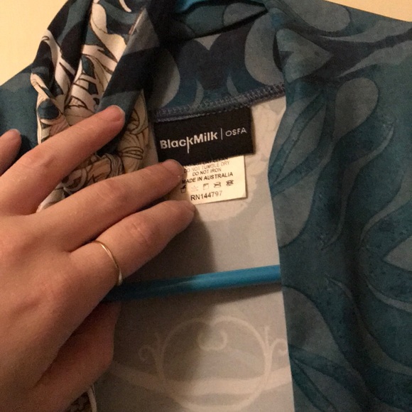 Blackmilk Mucha Black Swan Kimono - Picture 5 of 6